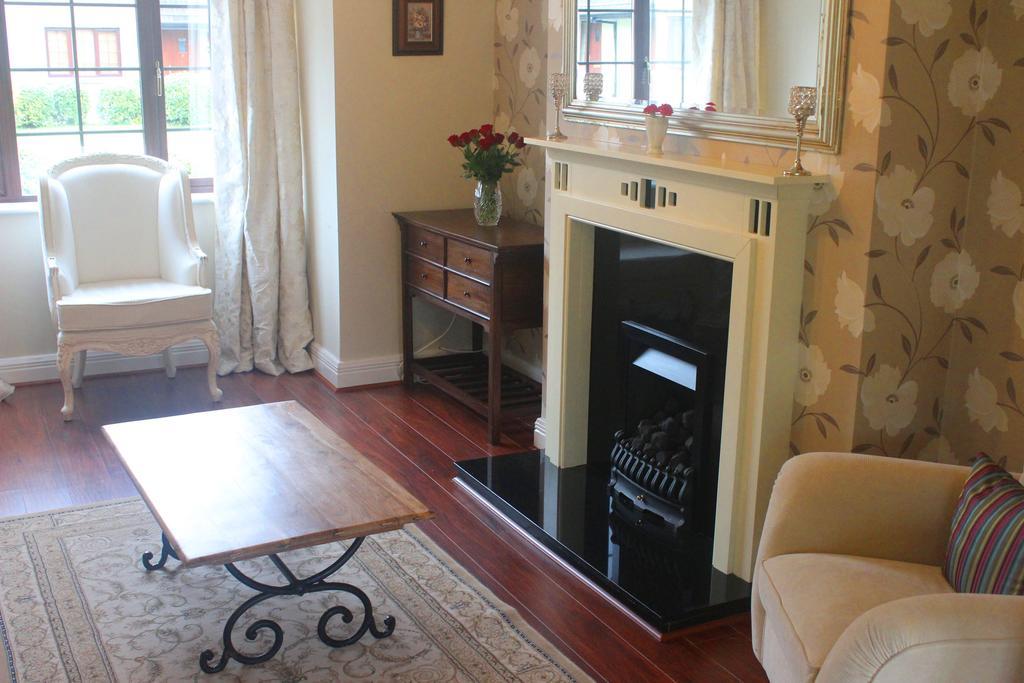 הוילה Mohill Crofton House Lough Rynn מראה חיצוני תמונה